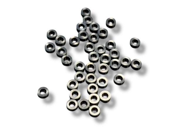 Tamiya TRF - Alu Shims - 3x5.5x2.0mm - BLACK (40 pcs)