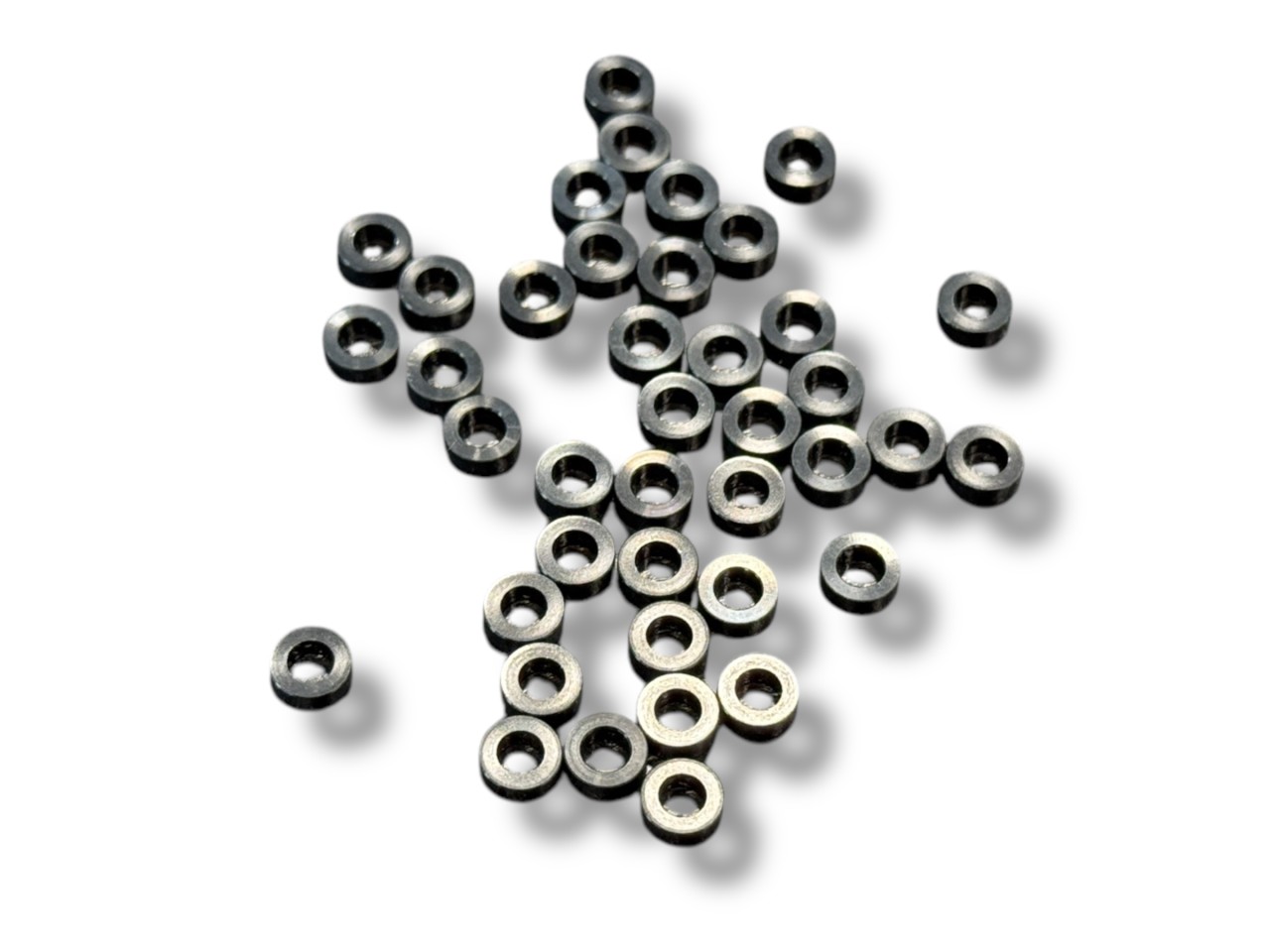 Tamiya TRF - Alu Shims - 3x5.5x2.0mm - SCHWARZ (40 Stück)